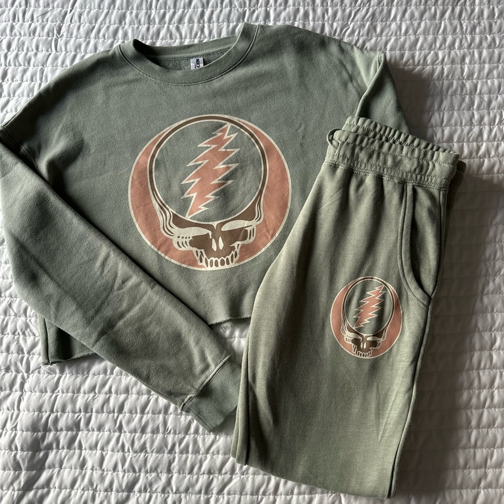 Grateful Dead Sweatshirt and Joggers Set